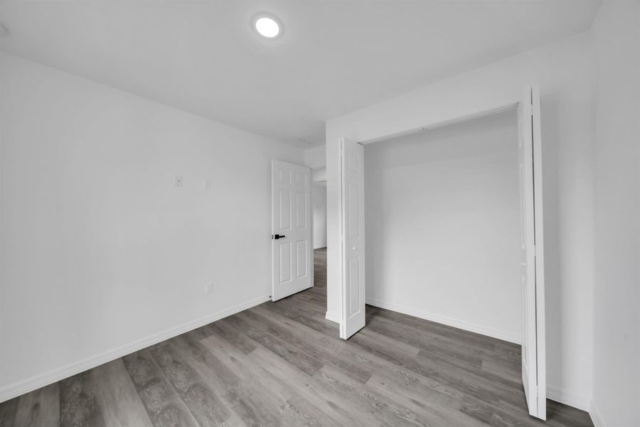 Spacious, unfurnished interior of a new home in , Lehigh Acres (Image 24). Spacious, unfurnished interior of a new home in , Lehigh Acres (Image 24).