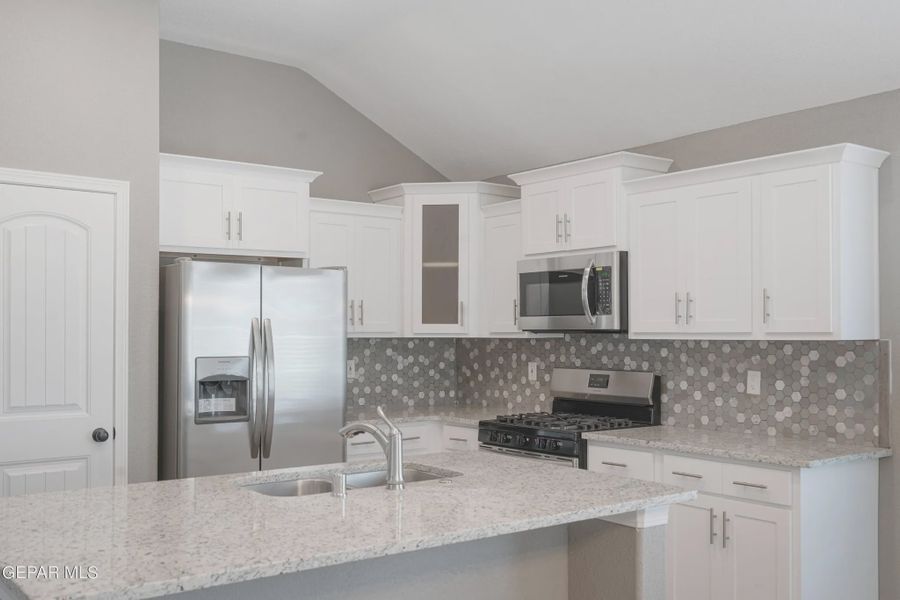 Furnished interior view inside a new home in Crossland, Socorro (Image 6).