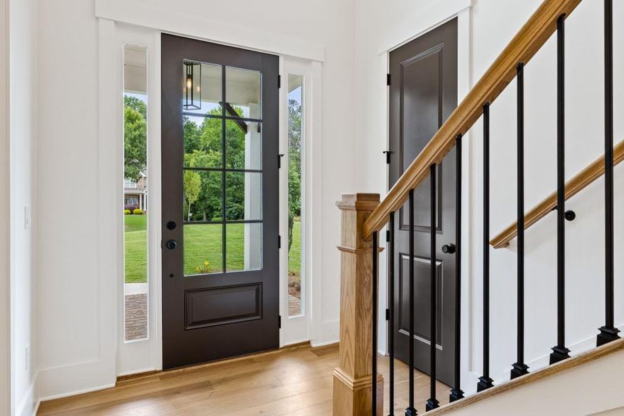 Furnished interior view inside a new home in White Post on Lake Lanier, Gainesville (Image 29). Furnished interior view inside a new home in White Post on Lake Lanier, Gainesville (Image 29).