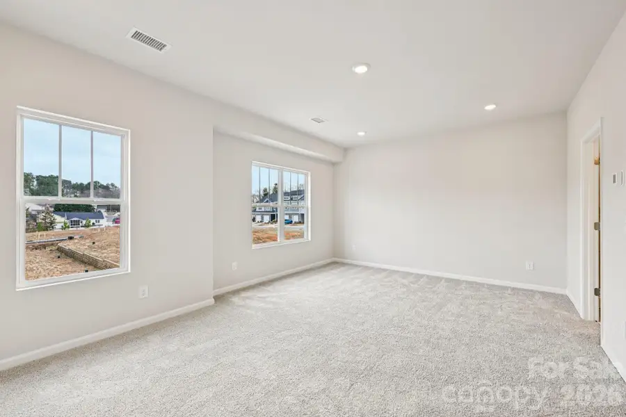 Spacious, unfurnished interior of a new home in Ruby Dixon Crossing, Gastonia (Image 12).