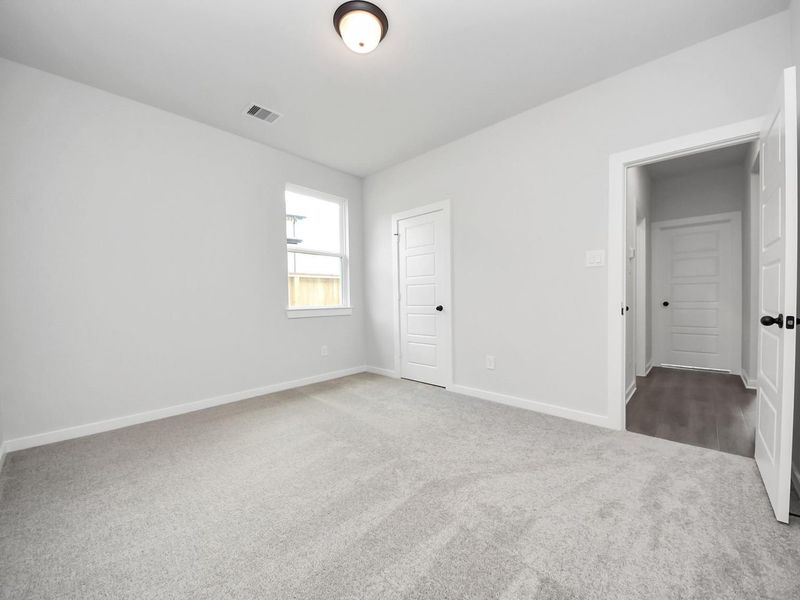 Spacious, unfurnished interior of a new home in Sundance Cove, Crosby (Image 38). Spacious, unfurnished interior of a new home in Sundance Cove, Crosby (Image 38).