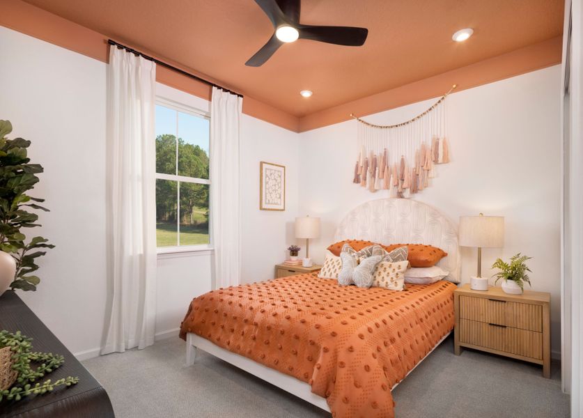Furnished interior view inside a new home in Sandridge Hills, Green Cove Springs (Image 5).