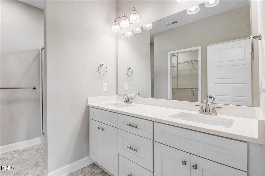 26-1760 Cardianl Dr-26