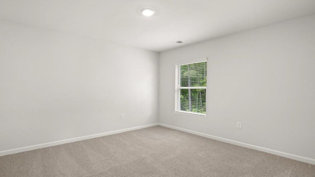 Spacious, unfurnished interior of a new home in Oakleigh Glen, Dallas (Image 25).