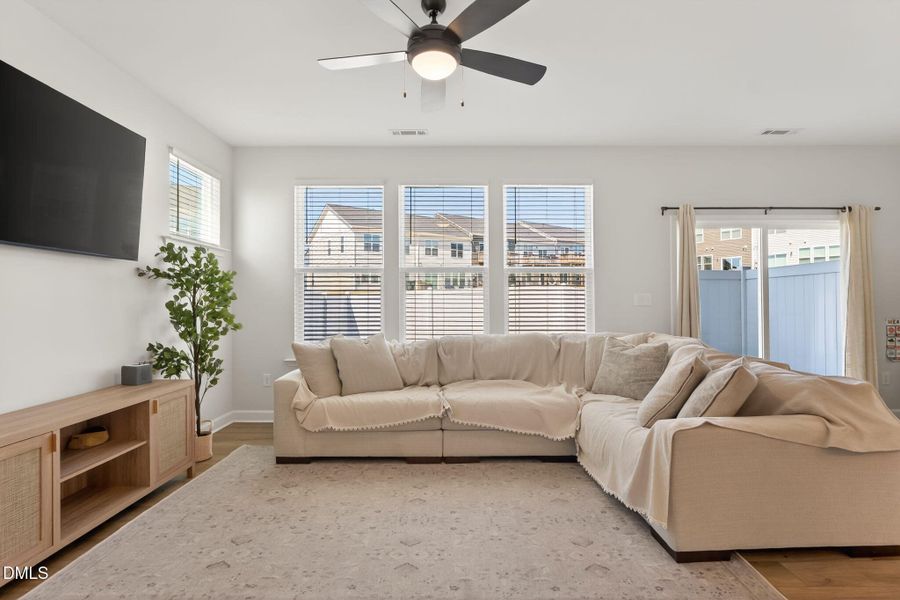 17-web-or-mls-P1588358