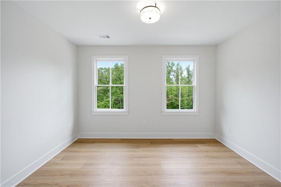 Spacious, unfurnished interior of a new home in , Monroe (Image 42).
