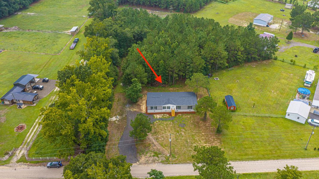 Image 77 of a home in .