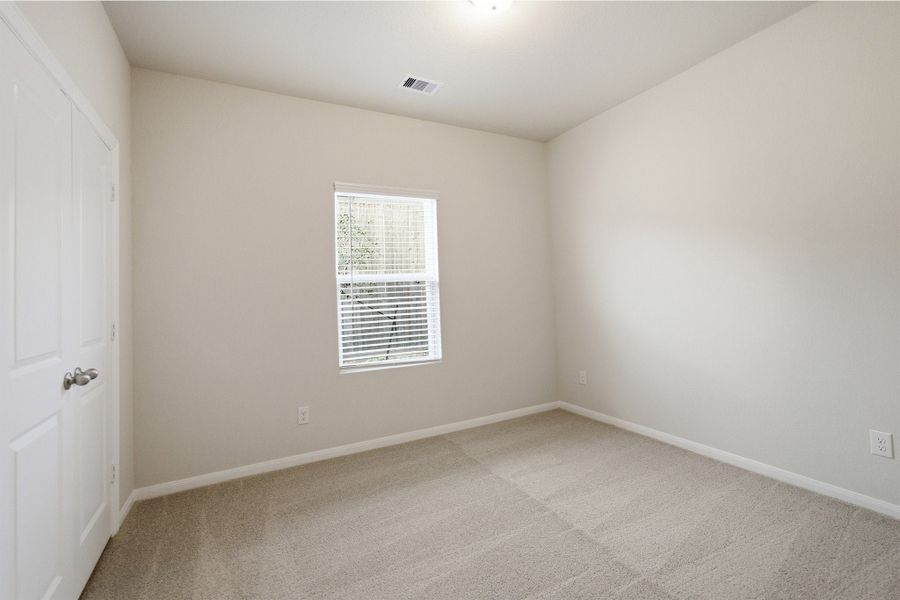 Spacious, unfurnished interior of a new home in The Reserve at Huntsville, Huntsville (Image 20).