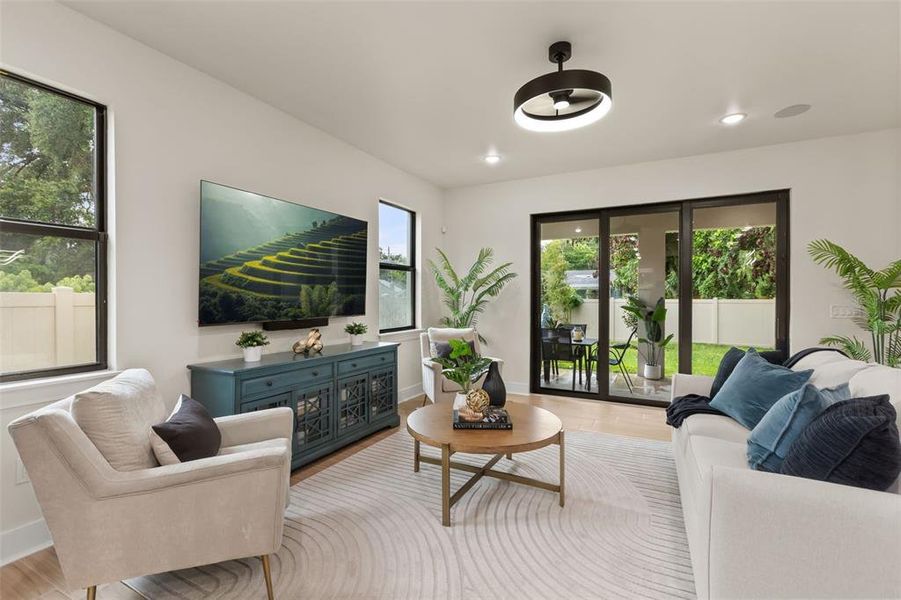 Furnished interior view inside a new home in , Orlando (Image 45).