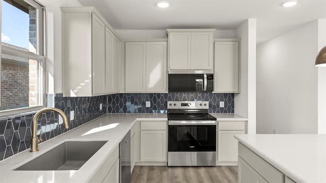 11. 2927 Wagoner - Kitchen (3) 11. 2927 Wagoner - Kitchen (3)