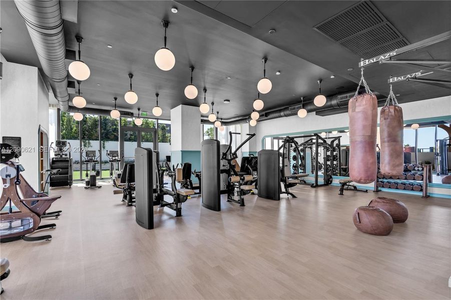 Community amenities in , Miami (Image 26).