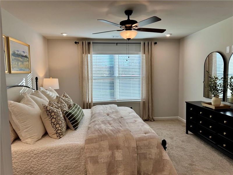 Furnished interior view inside a new home in Silver Leaf, Dawsonville (Image 22).
