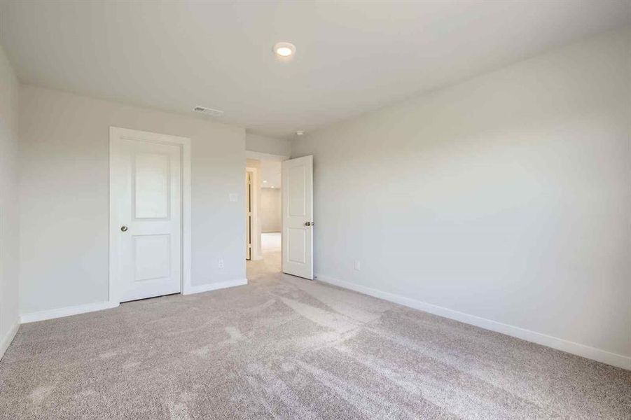 Spacious, unfurnished interior of a new home in Prestige Collection at Overland Grove, Forney (Image 13).