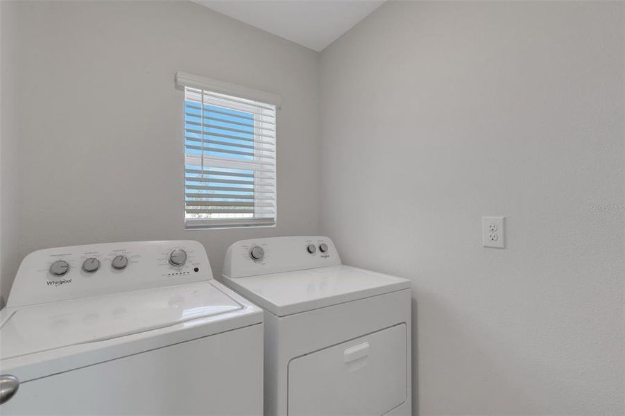 Close-up of interior finishes inside a home in Silverstone North, Palmetto (Image 10). Close-up of interior finishes inside a home in Silverstone North, Palmetto (Image 10).