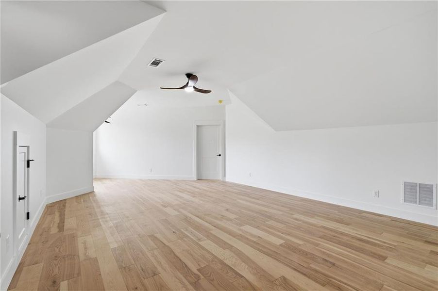 Spacious, unfurnished interior of a new home in , Newnan (Image 23). Spacious, unfurnished interior of a new home in , Newnan (Image 23).