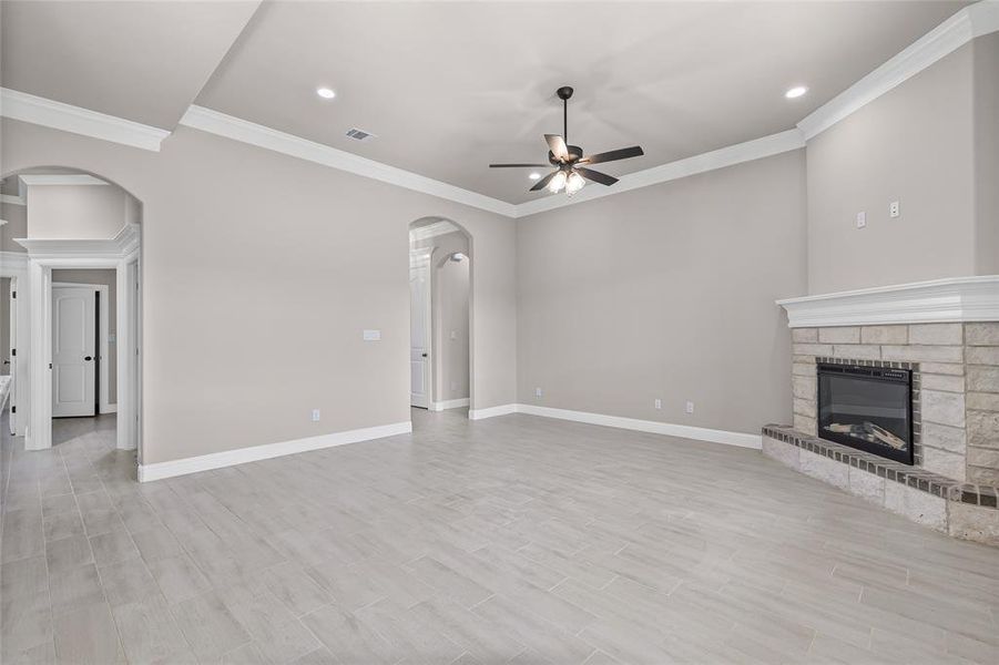 Spacious, unfurnished interior of a new home in , Springtown (Image 33).