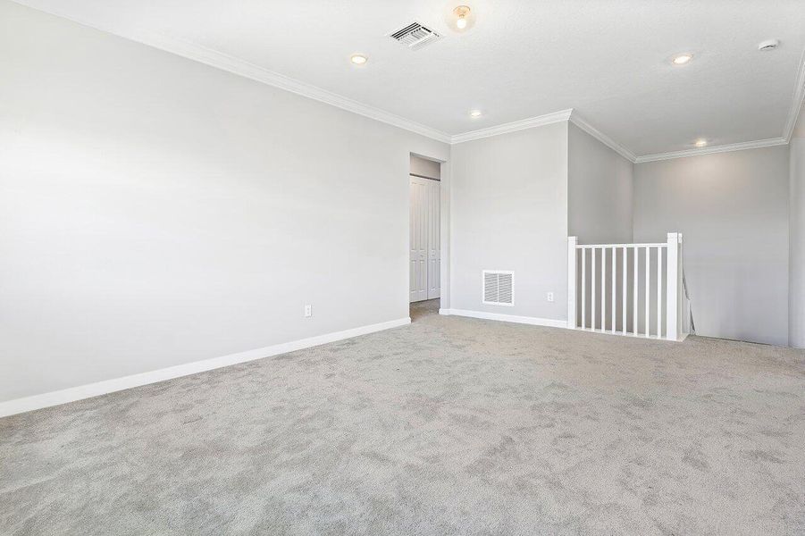 Spacious, unfurnished interior of a new home in , Loxahatchee (Image 47).