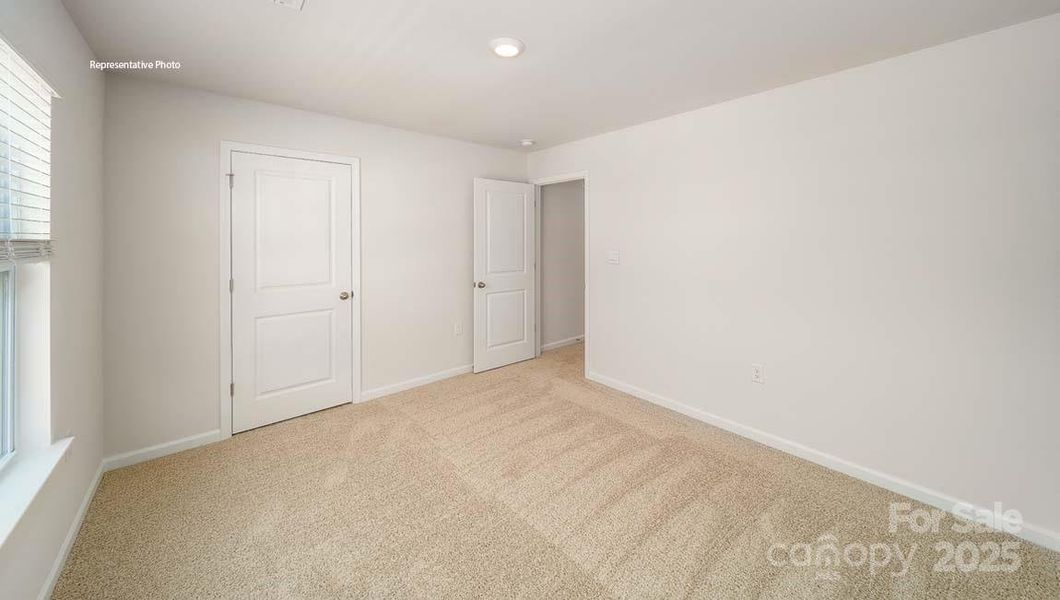 Spacious, unfurnished interior of a new home in Wallace Springs, Statesville (Image 29).