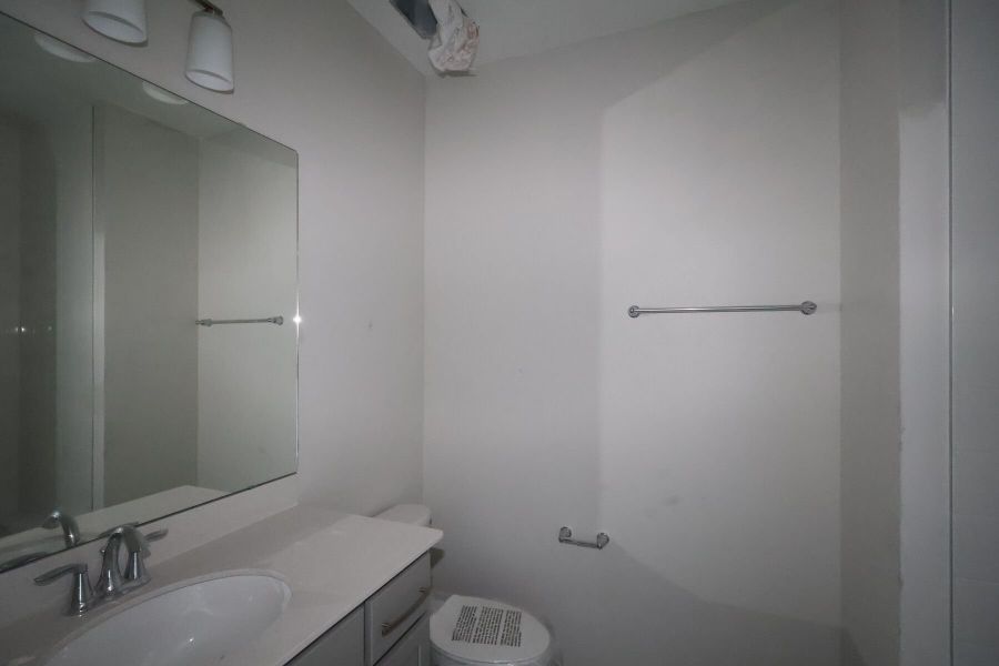 Bathroom Bathroom
