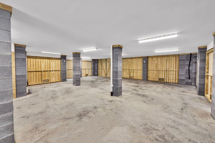 Image 33 of a home in . Image 33 of a home in .