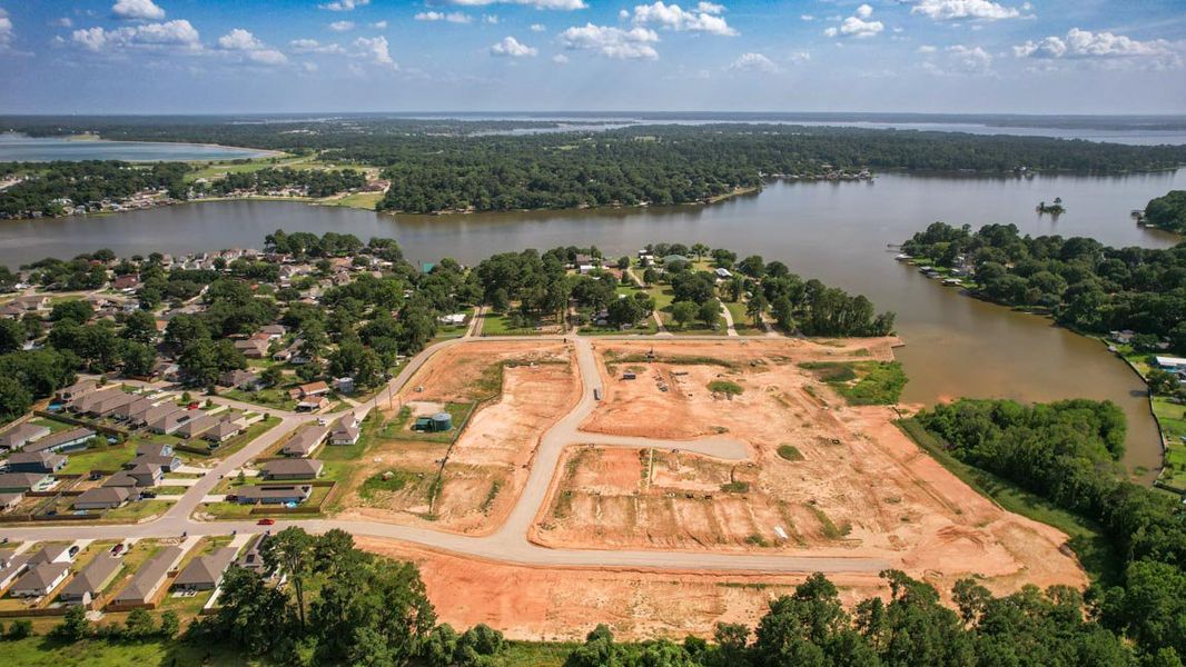 Site preparation for new homesites in Lake Conroe Cove, Willis (Image 21).