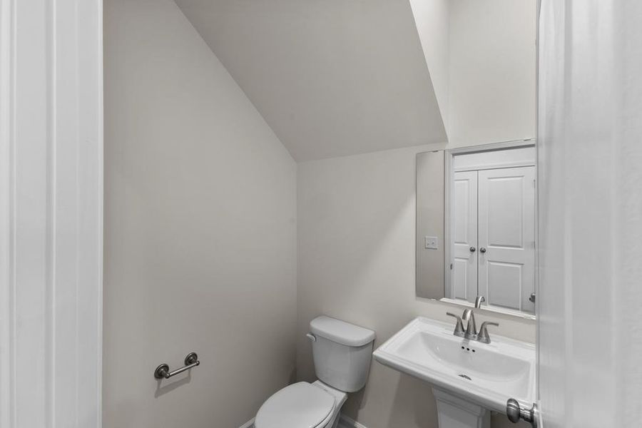 Furnished interior view inside a new home in Halton Oaks, Spartanburg (Image 7).