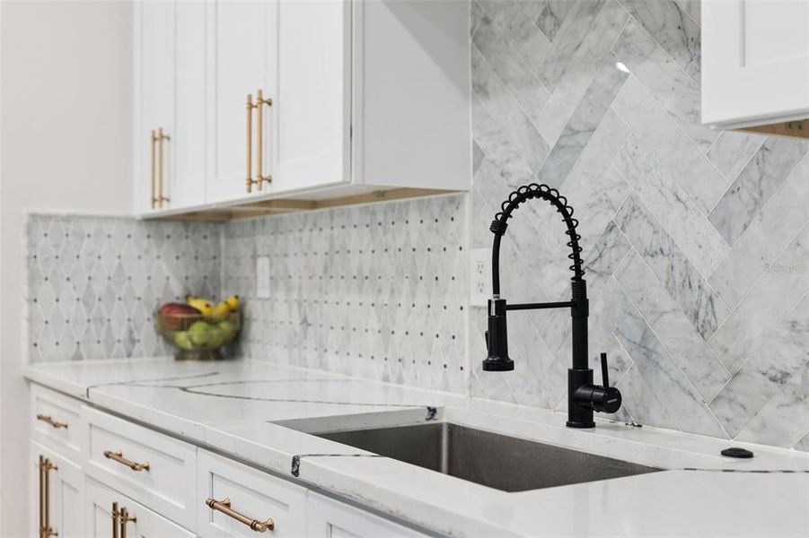 Close-up of interior finishes inside a home in , Debary (Image 22). Close-up of interior finishes inside a home in , Debary (Image 22).