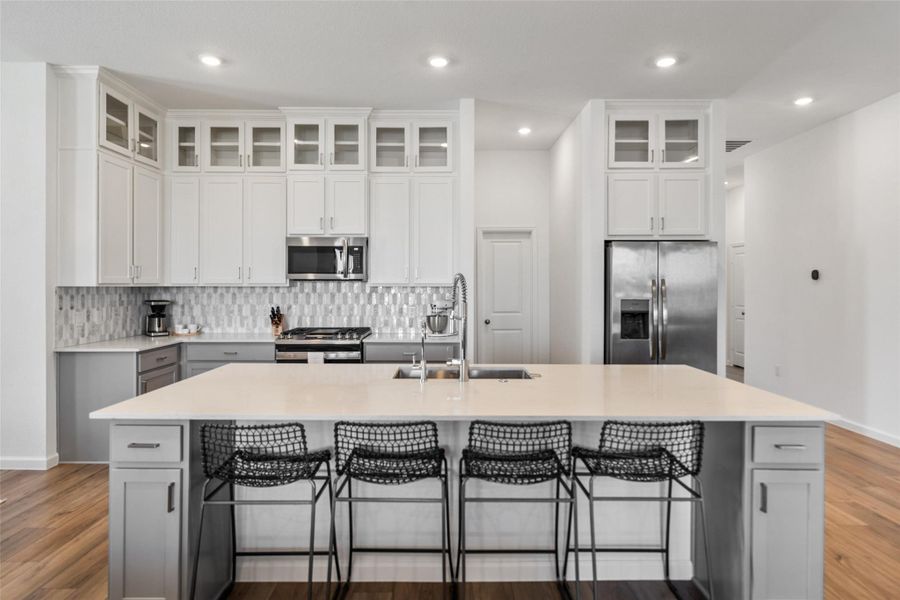 Furnished interior view inside a new home in Pomona, Manvel (Image 31).