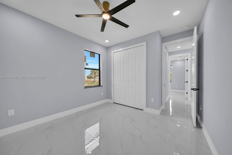 Spacious, unfurnished interior of a new home in , Lehigh Acres (Image 30).