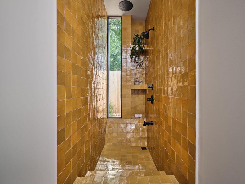 Here, the zellige tile irregularities aren’t flaws—they’re features that enrich the space with character, celebrating the beauty of craftsmanshipand raw authenticity.