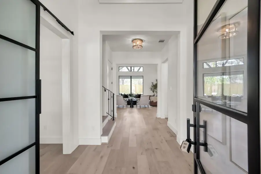 Furnished interior view inside a new home in , Houston (Image 17). Furnished interior view inside a new home in , Houston (Image 17).