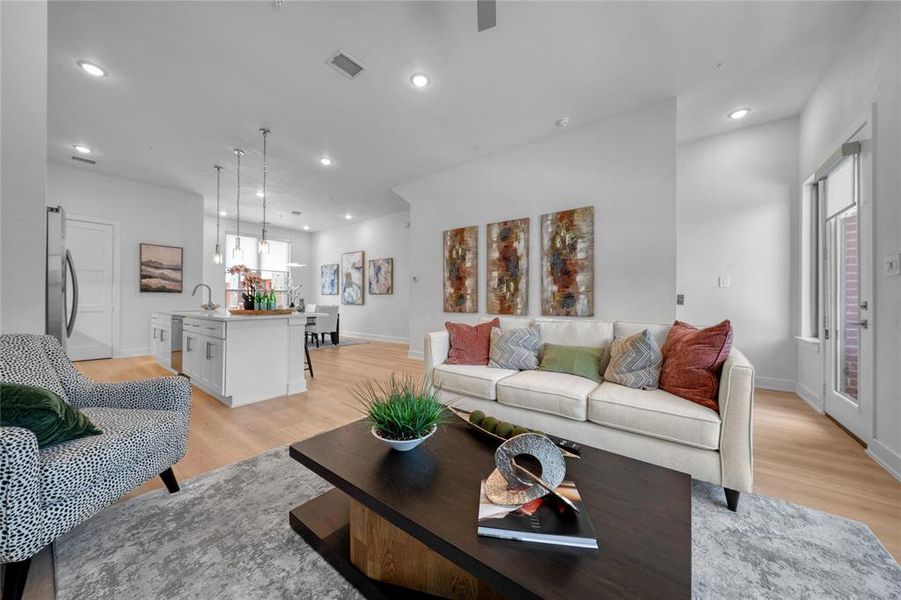 Furnished interior view inside a new home in , Farmers Branch (Image 13).