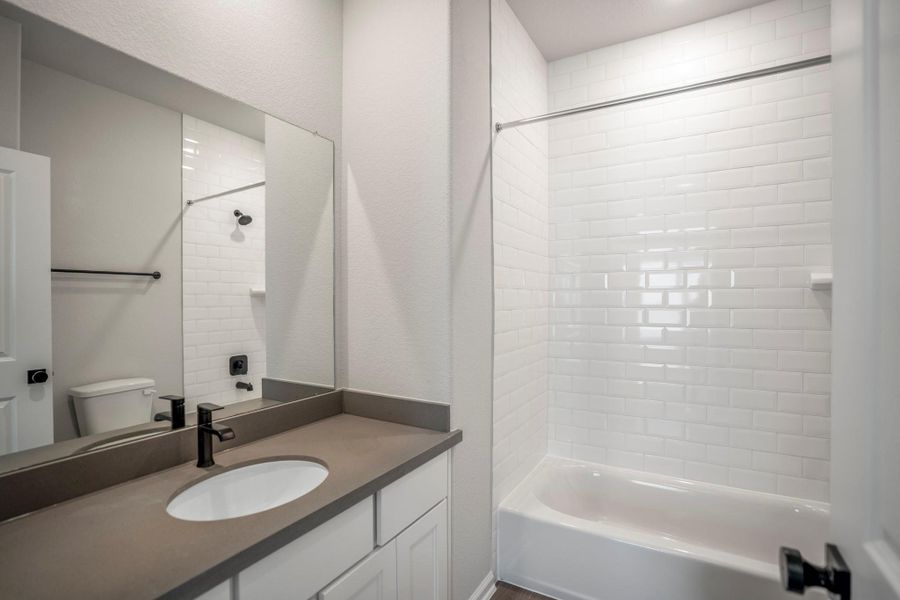 Image 48 of a home in Jordan Ranch 70' Lots.