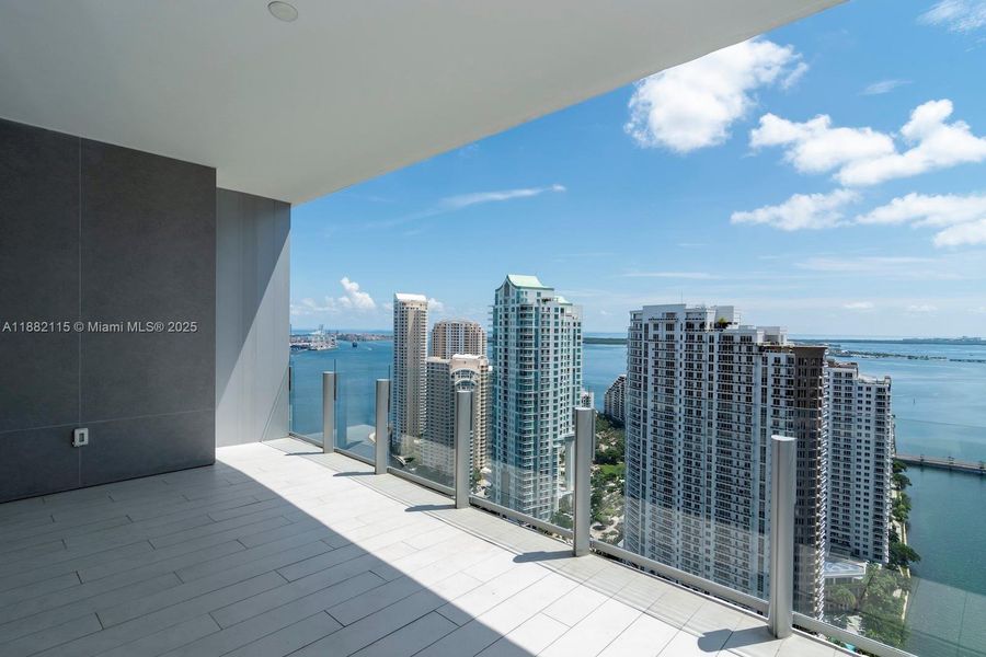 Condo located in Miami, FL showcasing its design and architecture (Image 23). Condo located in Miami, FL showcasing its design and architecture (Image 23).