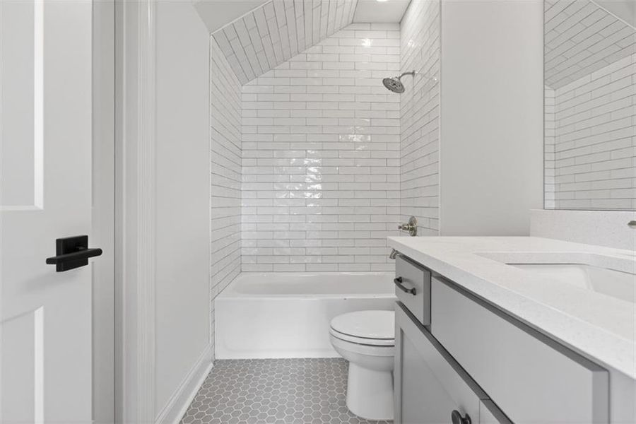 Furnished interior view inside a new home in , Suwanee (Image 17).