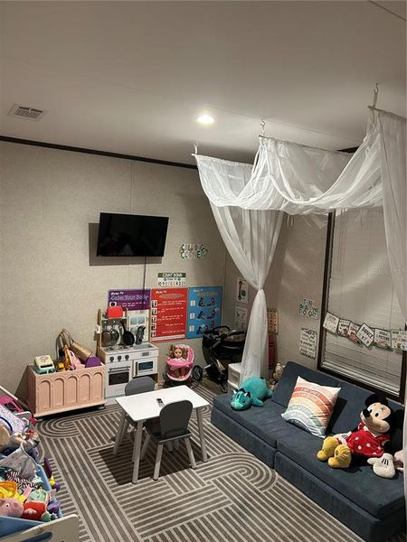 Furnished interior view inside a new home in , Silver Springs (Image 12).