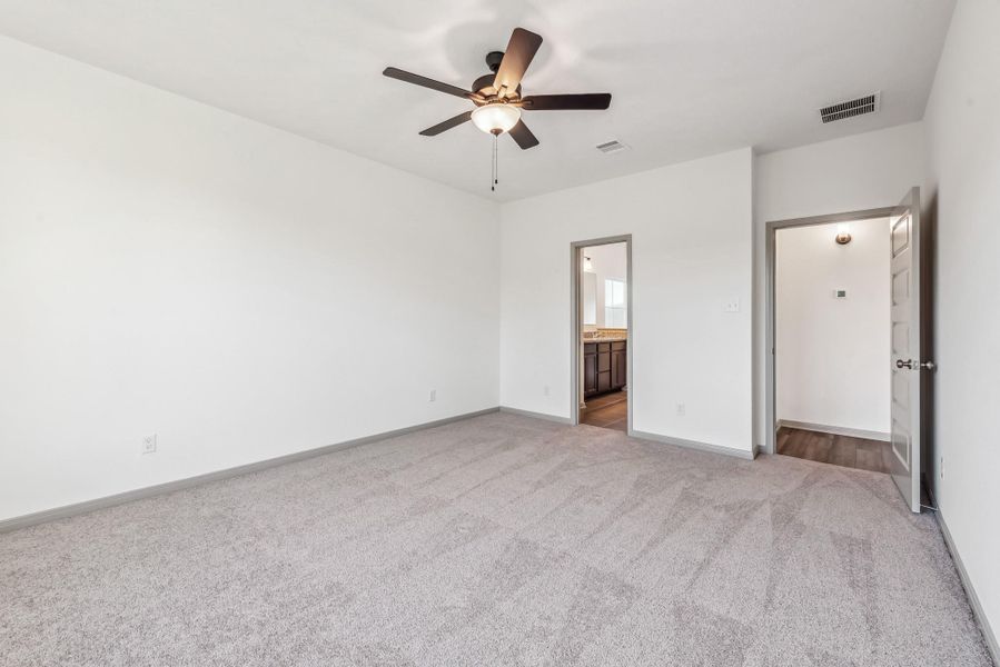 Image 42 of a home in .