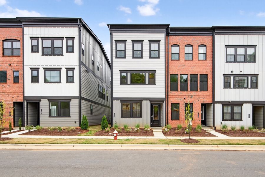 Condo located in Waxhaw, NC showcasing its design and architecture (Image 4). Condo located in Waxhaw, NC showcasing its design and architecture (Image 4).