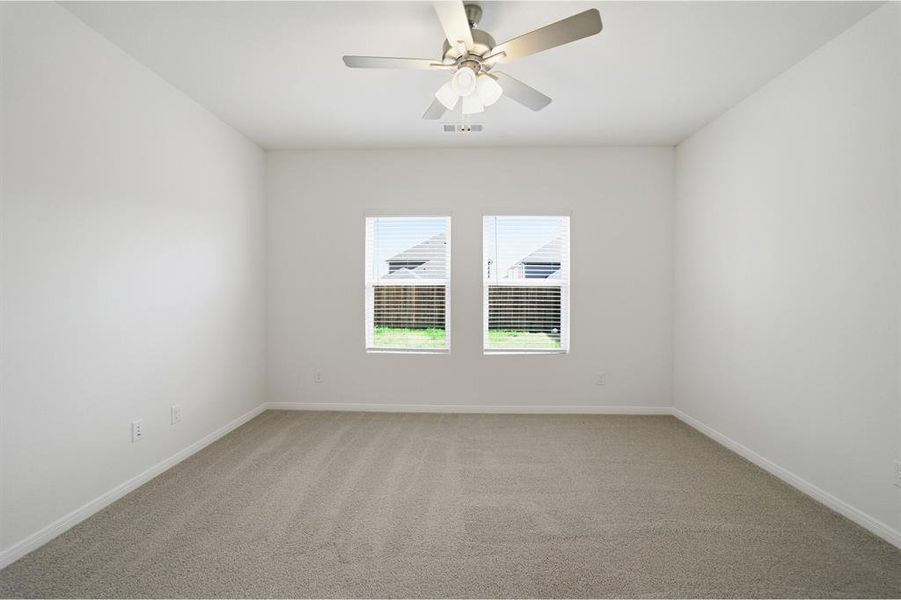 Spacious, unfurnished interior of a new home in Westridge, McKinney (Image 13).