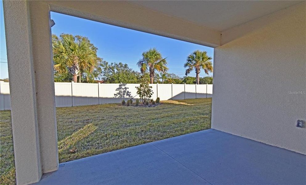 Exterior details and patio area of a home in Southshore Bay Active Adult, Wimauma (Image 4).