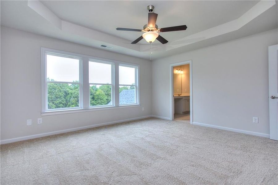 Spacious, unfurnished interior of a new home in , Homer (Image 16).