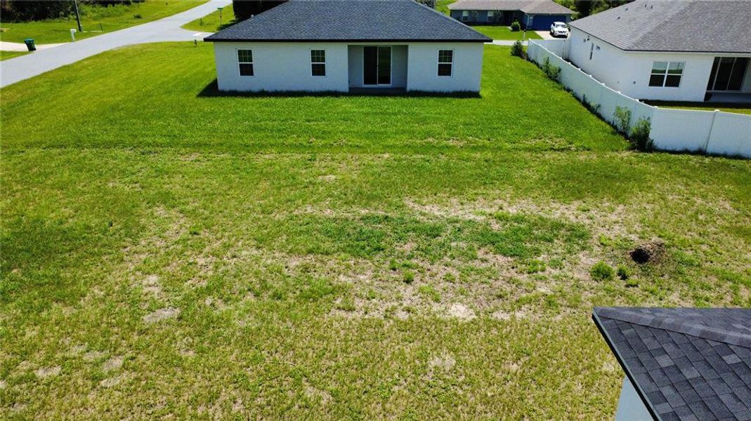 Exterior details and patio area of a home in , Ocala (Image 20). Exterior details and patio area of a home in , Ocala (Image 20).