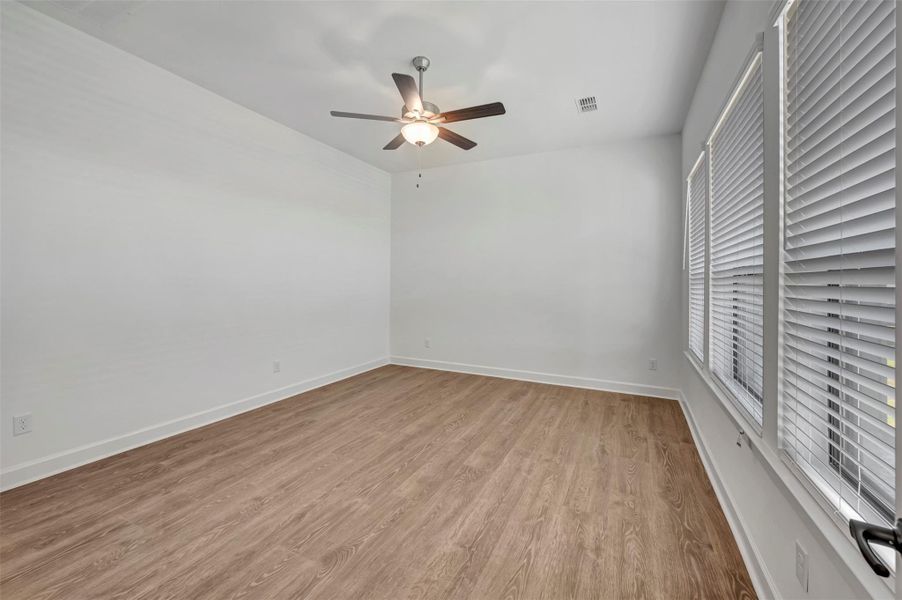 Spacious, unfurnished interior of a new home in Indigo 50’ Homesites, Richmond (Image 22).