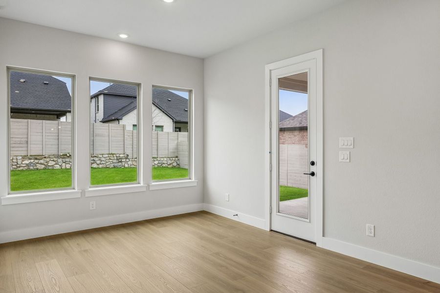 Spacious, unfurnished interior of a new home in Painted Tree Lakeside, McKinney (Image 31). Spacious, unfurnished interior of a new home in Painted Tree Lakeside, McKinney (Image 31).