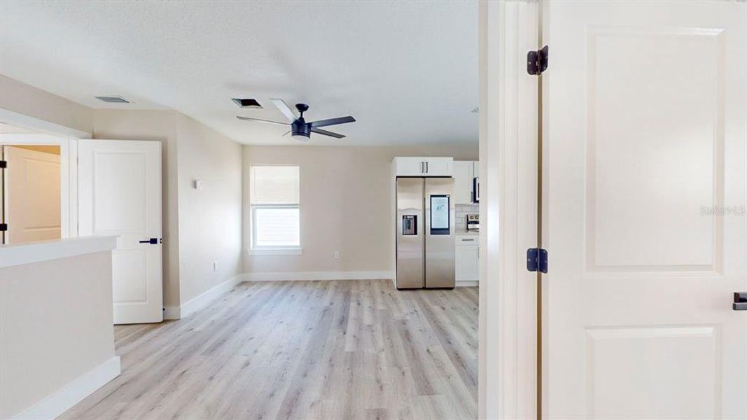 Spacious, unfurnished interior of a new home in , St. Petersburg (Image 64).