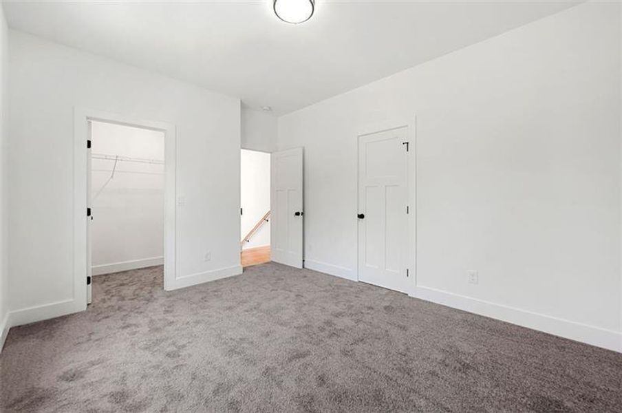 Spacious, unfurnished interior of a new home in , Atlanta (Image 21).