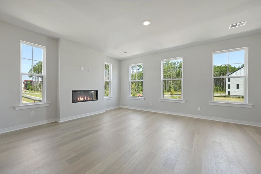Spacious, unfurnished interior of a new home in Nexton, Summerville (Image 26).