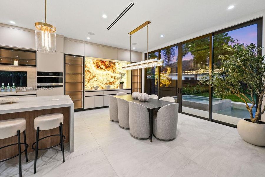 Furnished interior view inside a new home in , Fort Lauderdale (Image 15).