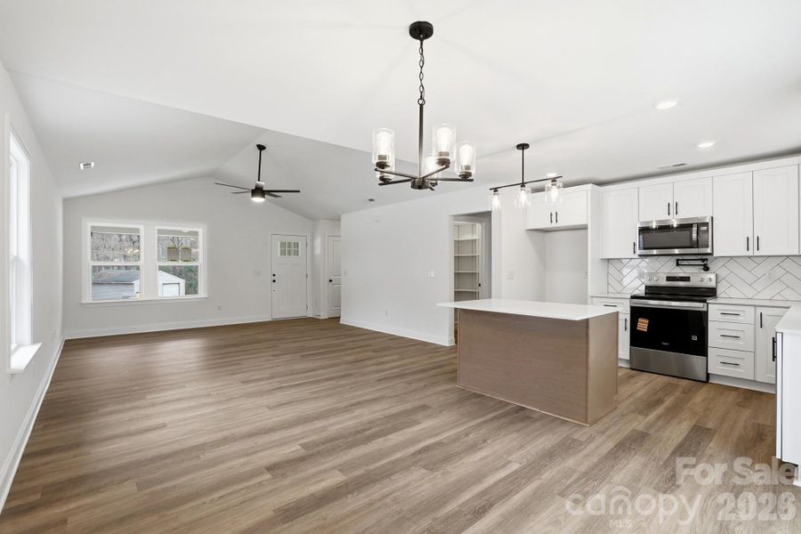Spacious, unfurnished interior of a new home in , Gastonia (Image 31). Spacious, unfurnished interior of a new home in , Gastonia (Image 31).