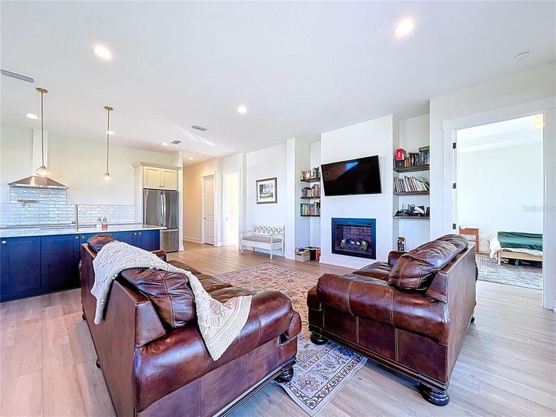 Furnished interior view inside a new home in , Plant City (Image 29).